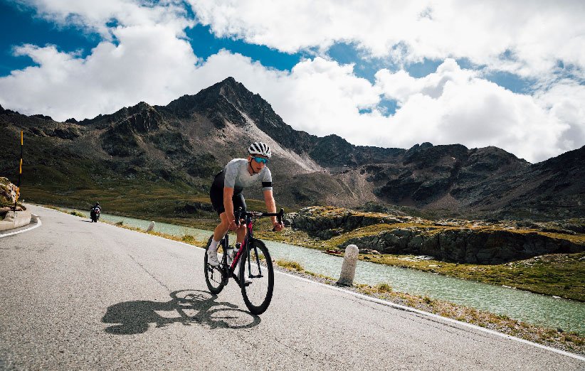 کوشا اسپورت دوچرخه‌های جاده‌ای: سرعت و آزادی در مسیرهای آسفالت