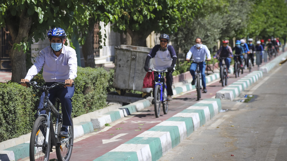 دوچرخه سواری در تهران